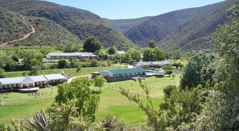 Old Mill Lodge, Seasonal Working Ostrich Farm & Restaurant, Oudtshoorn Eksteriør bilde